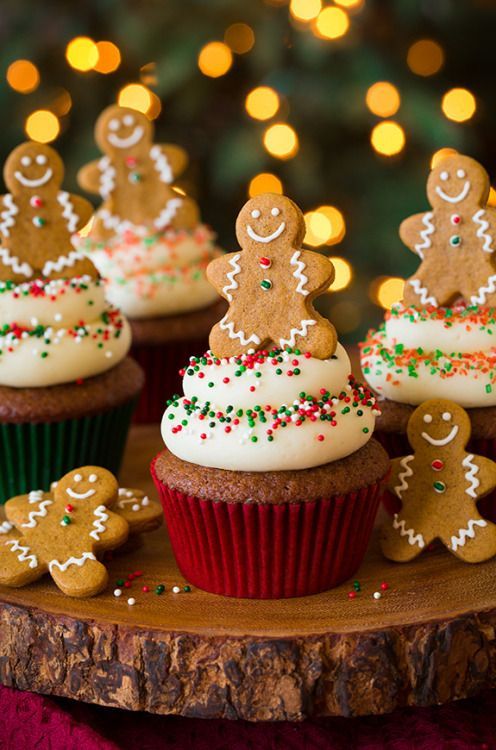 Easy-Christmas-Cupcakes-Ideas-Holiday-for-Kids-Simple-25